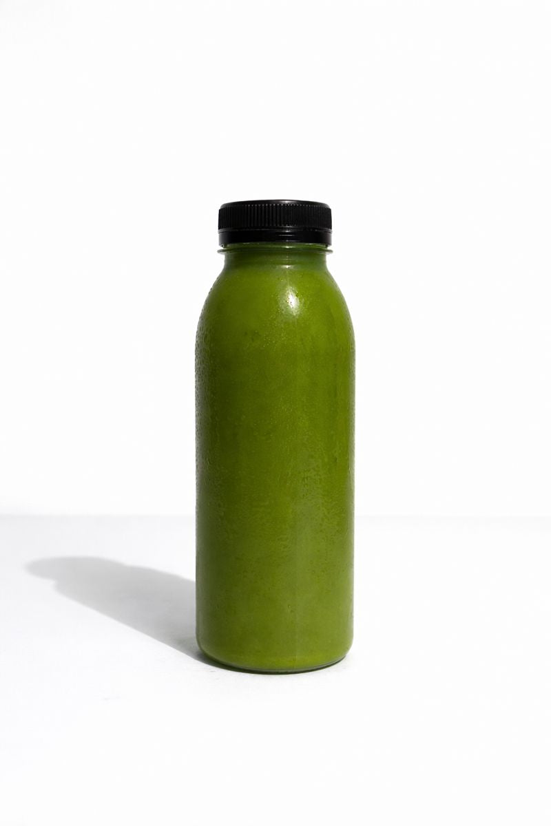Lean and Green organic cold-pressed green juice bottle by Slimmish Ltd.