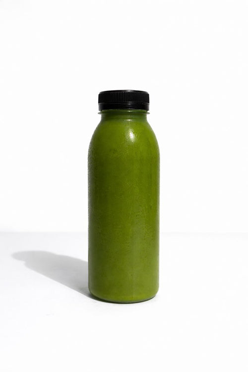 Lean and Green organic cold-pressed green juice bottle by Slimmish Ltd.